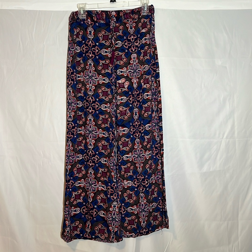 Juniors wide leg -palazzo pants size Med. Boho style